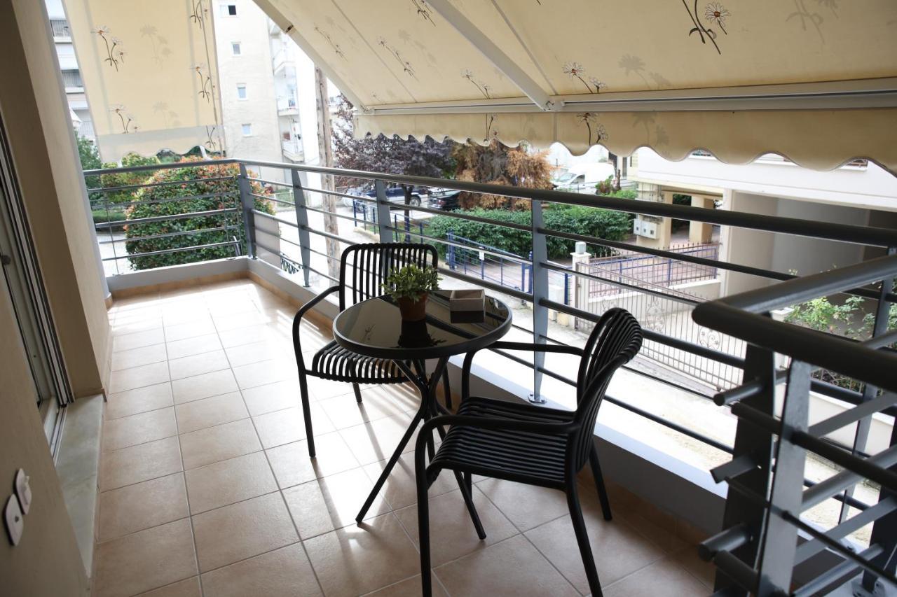 La Larissa Luxury Apartments Thetis Esterno foto