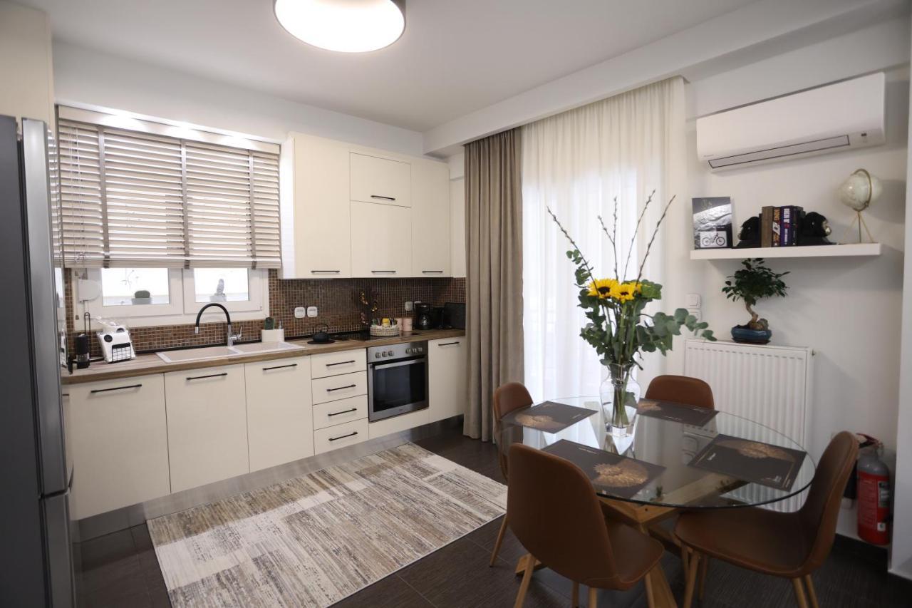 La Larissa Luxury Apartments Thetis Esterno foto